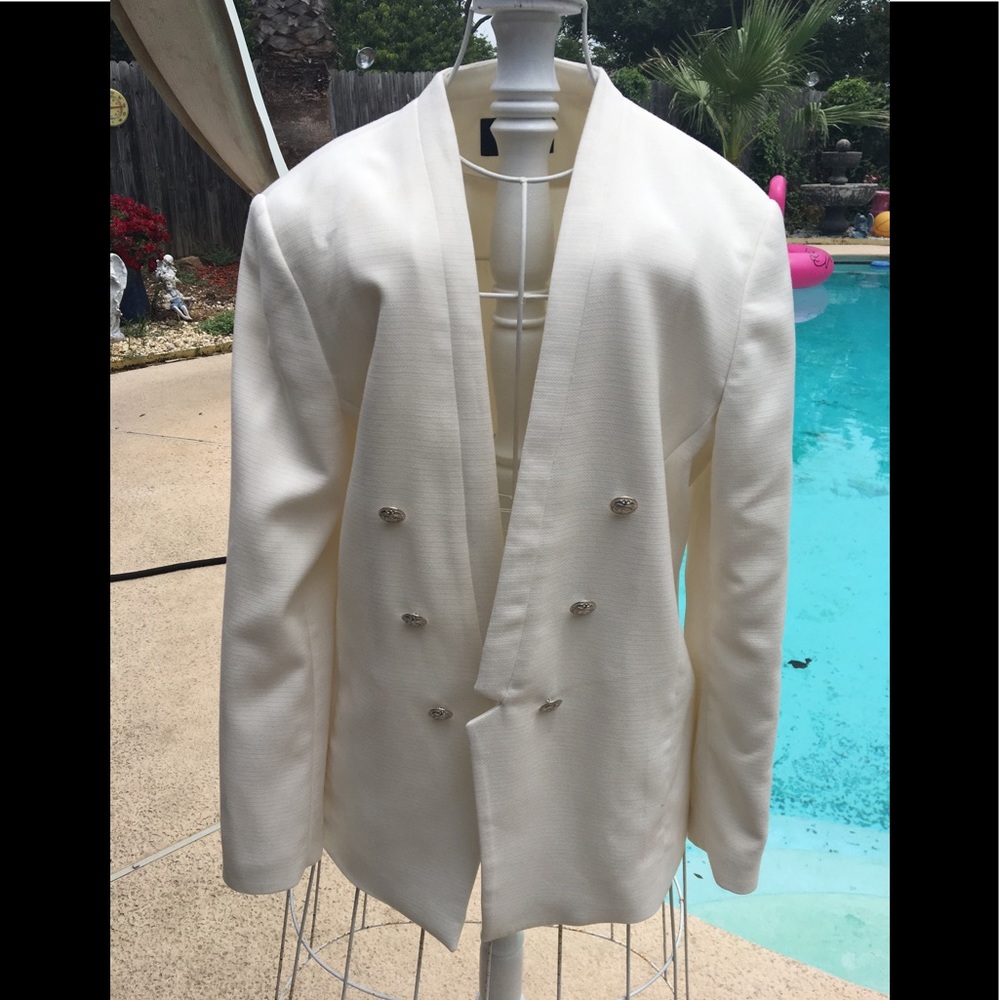 H&M women’s blazer cream color  size 14